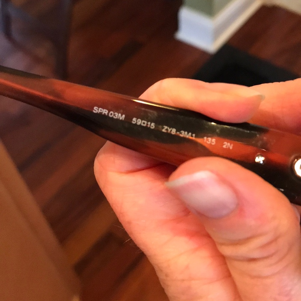 Prada AUTHENTIC sunglasses - Picture 4 of 4